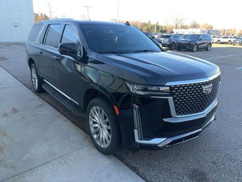 Used 2024 Cadillac Escalade ESV Premium Luxury w/ LPO, Floor Liner Package image 2