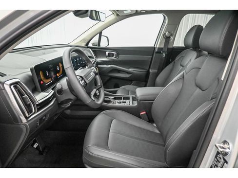 New 2026 Kia Sorento S image 18