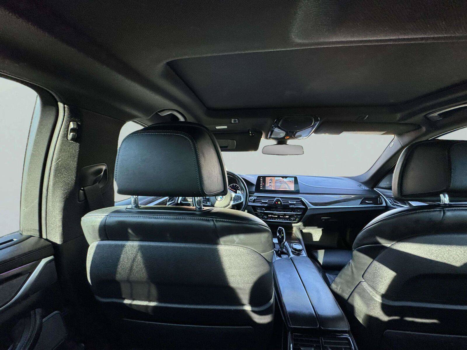 Used 2019 BMW M550i xDrive AWD/4WD image 34