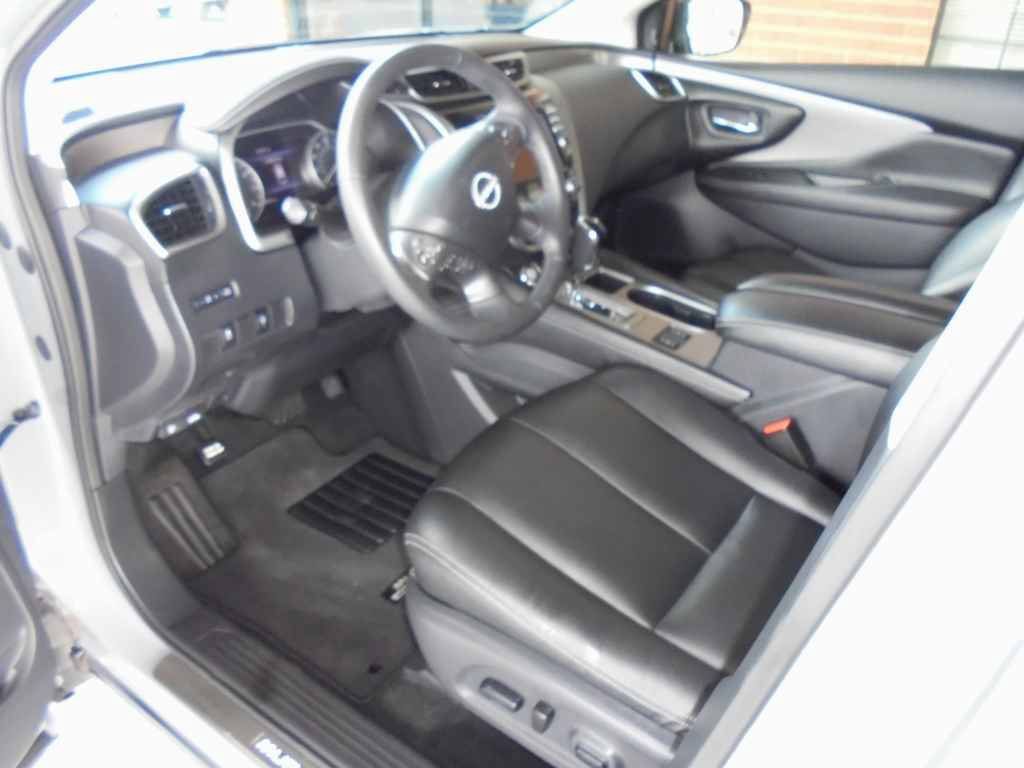 Used 2023 Nissan Murano SV w/ SV Midnight Edition Package FWD image 7