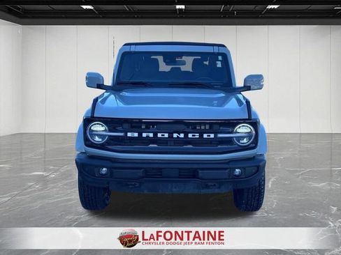 Used 2024 Ford Bronco Outer Banks image 8