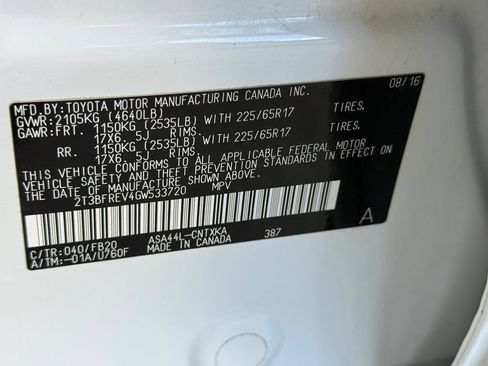 Used 2016 Toyota RAV4 LE AWD/4WD image 28