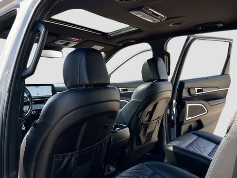 Used 2024 Kia Telluride EX X-Line AWD/4WD image 6