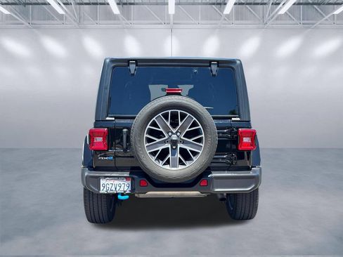 Certified 2023 Jeep Wrangler Unlimited Sahara w/ Cold Weather Group AWD/4WD image 5