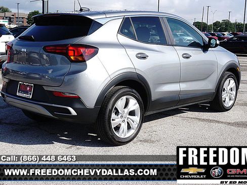 Certified 2025 Buick Encore GX Preferred FWD image 36