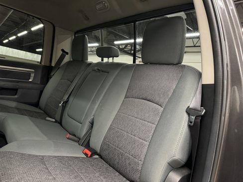 Used 2018 RAM 2500 Big Horn AWD/4WD image 28