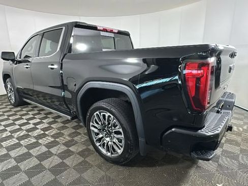 Used 2025 GMC Sierra 1500 Denali Ultimate AWD/4WD image 5