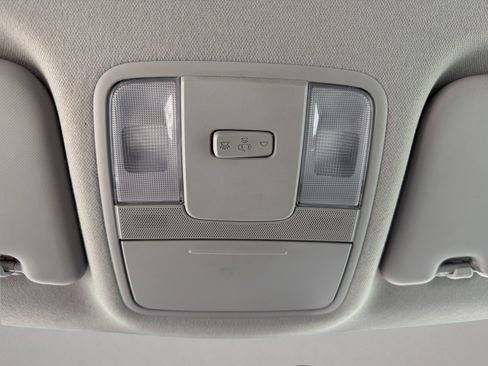 Used 2020 Kia Soul LX FWD image 16