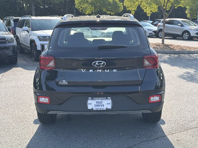 New 2026 Hyundai Venue SEL FWD image 7