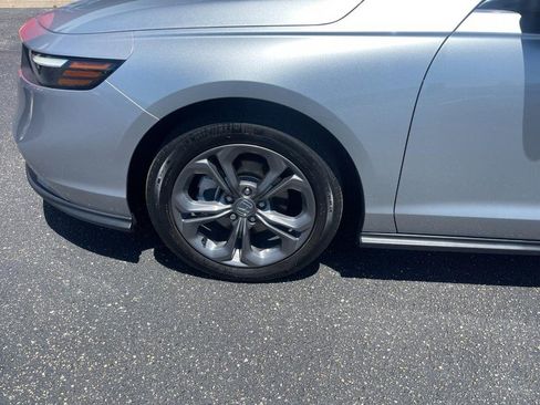 Used 2024 Honda Accord EX image 6