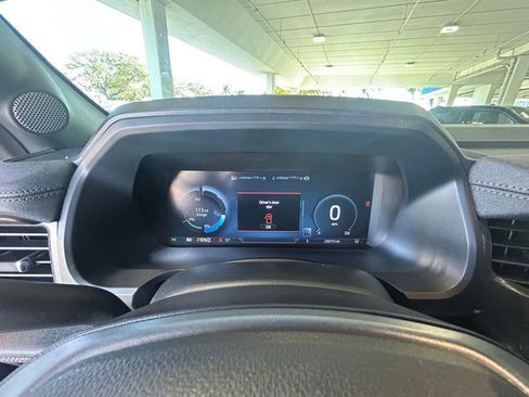 Used 2024 Ford F150 Lightning Lariat image 43