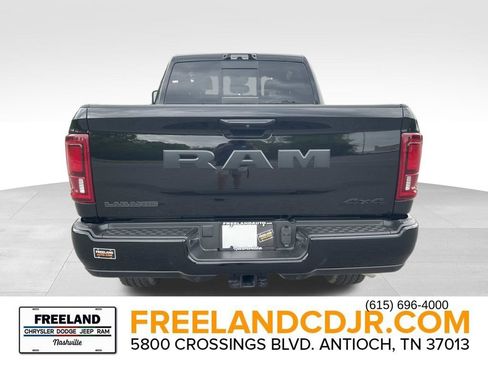 New 2026 RAM 2500 Laramie AWD/4WD image 4