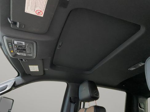 Used 2021 Chevrolet Silverado 2500 High Country w/ Z71 Off-Road Package image 22