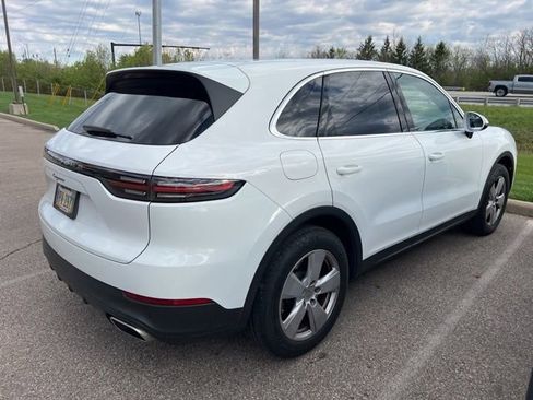 Used 2021 Porsche Cayenne image 5