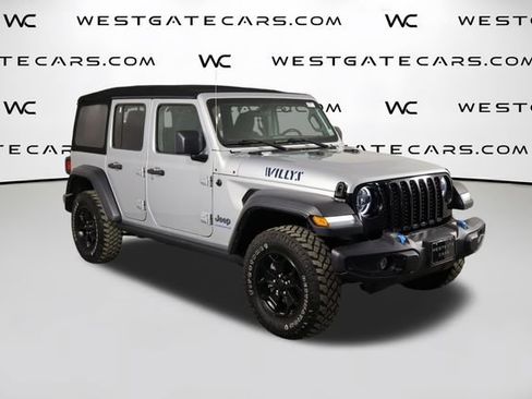 Used 2023 Jeep Wrangler Unlimited w/ Cold Weather Group AWD/4WD image 45