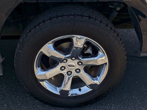 Used 2022 Ford F150 XLT w/ Equipment Group 302A High RWD image 7