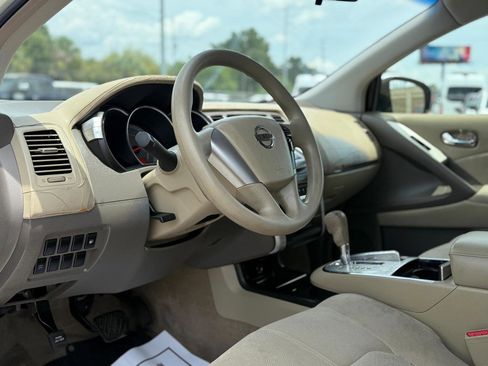 Used 2009 Nissan Murano S w/ Convenience Pkg FWD image 11