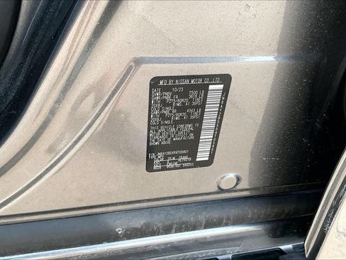 Used 2024 Nissan Armada SL AWD/4WD image 34