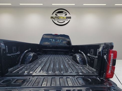 Used 2023 Ford F350 Lariat w/ Lariat Ultimate Package image 16