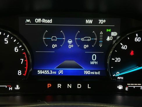 Certified 2022 Ford Explorer XLT image 5