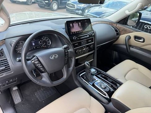 Certified 2023 INFINITI QX80 Premium Select w/ Cargo Package AWD/4WD image 12
