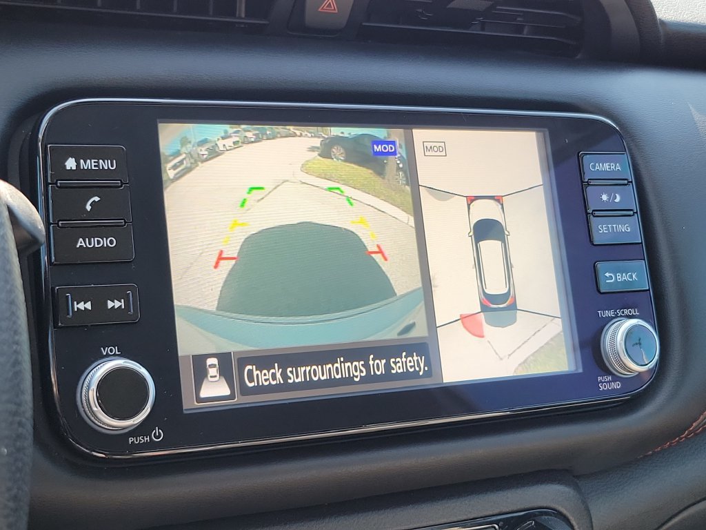 Certified 2023 Nissan Kicks SR w/ SR Premium Package FWD image 29