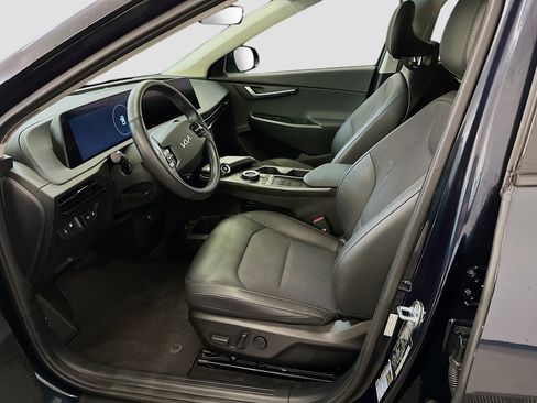 Used 2024 Kia EV6 Light AWD/4WD image 13