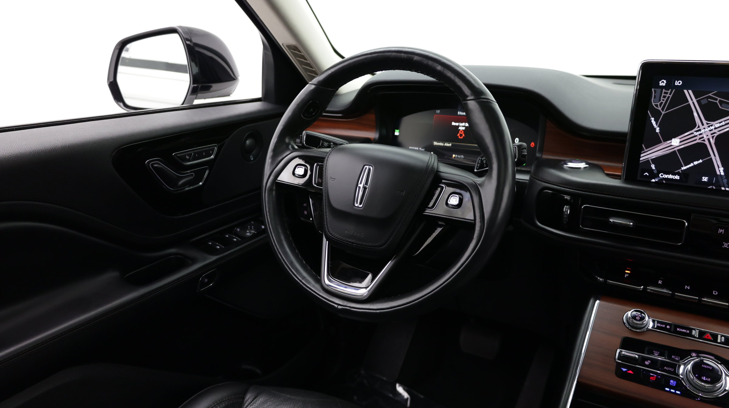 Used 2022 Lincoln Aviator Grand Touring w/ Equipment Group 301A AWD/4WD image 38