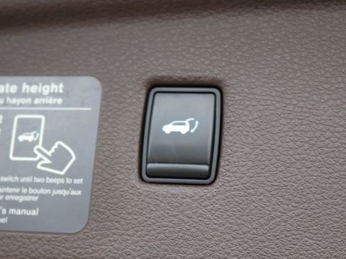 Certified 2021 INFINITI QX50 Autograph w/ Premium White Leather Package image 27