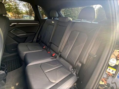 Used 2025 Audi Q3 2.0T Premium w/ Convenience Package image 20