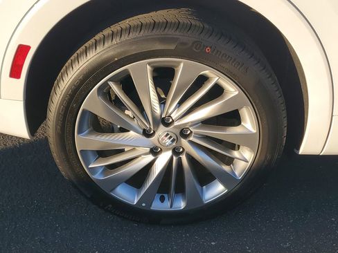 New 2026 Buick Envision Avenir image 5