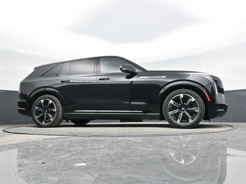 New 2025 Cadillac Escalade IQ Sport 1 w/ Smart Trailering package AWD/4WD image 48