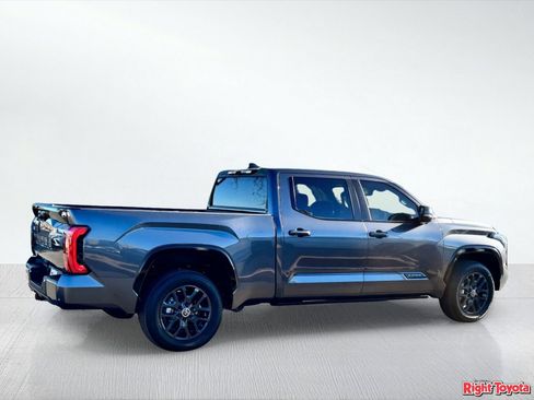 Used 2024 Toyota Tundra Platinum AWD/4WD image 5