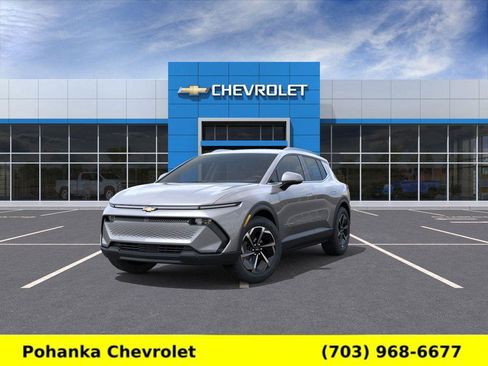 New 2026 Chevrolet Equinox EV LT image 8