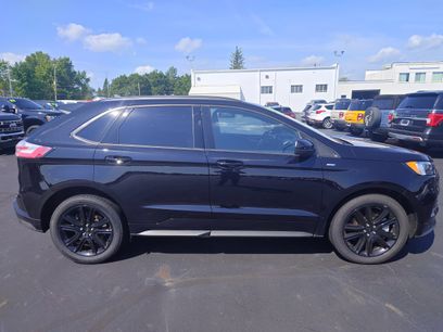 Used 2023 Ford Edge ST-Line w/ Class II Trailer Tow Package