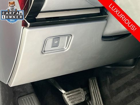 Used 2023 Land Rover Range Rover Sport SE AWD/4WD image 10
