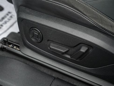 Used 2020 Audi Q3 2.0T Premium Plus w/ Premium Plus Package image 16