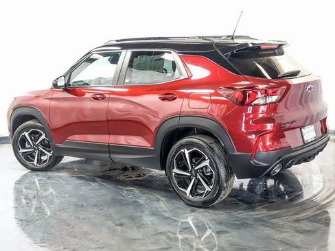 Used 2023 Chevrolet TrailBlazer RS AWD/4WD image 9