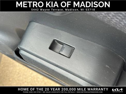 Used 2013 Honda Fit Sport image 40