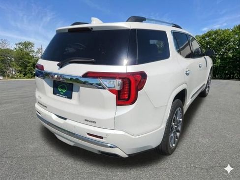 Used 2023 GMC Acadia Denali w/ Denali Ultimate Package AWD/4WD image 8
