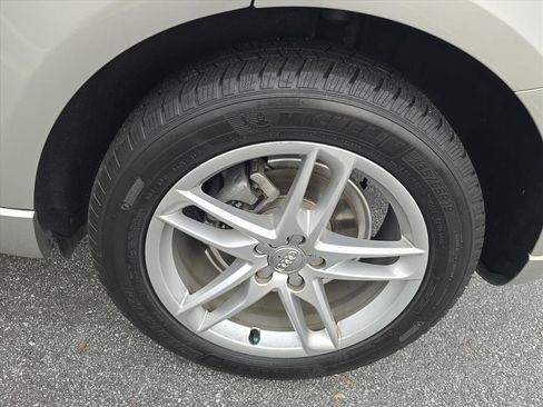 Used 2016 Audi Q5 2.0T Premium Plus w/ Technology Package image 11