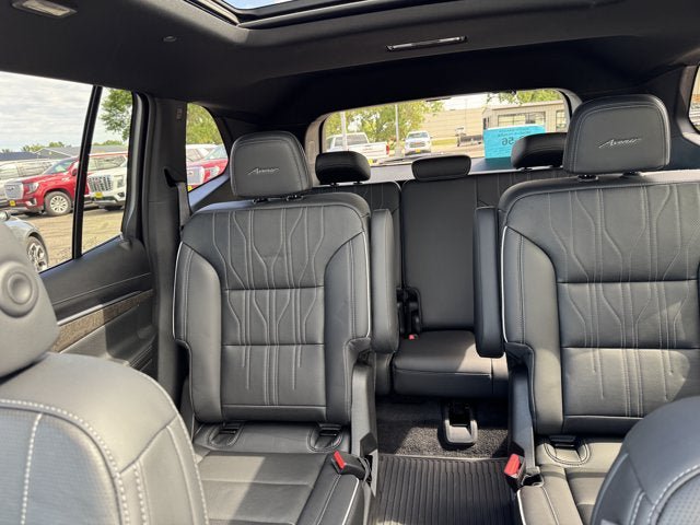 Used 2026 Buick Enclave Avenir w/ Super Cruise Package AWD/4WD image 22