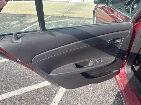 Used 2010 Chevrolet Malibu LT w/ HFV6 Engine Package FWD image 12