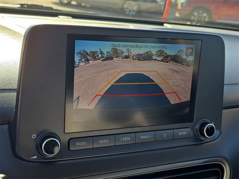 Used 2023 Hyundai Kona SE image 26