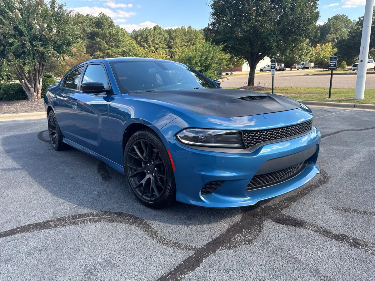 Used 2023 Dodge Charger R/T RWD image 1