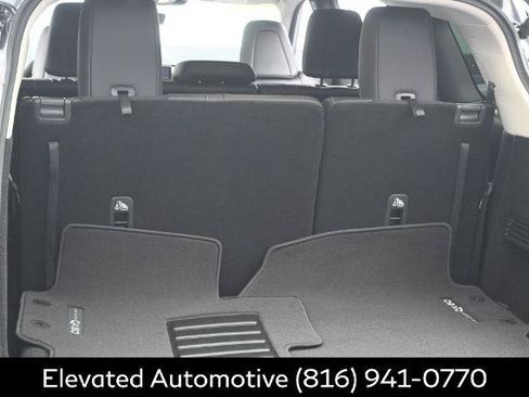 Certified 2026 INFINITI QX60 Luxe w/ Cargo Package AWD/4WD image 22