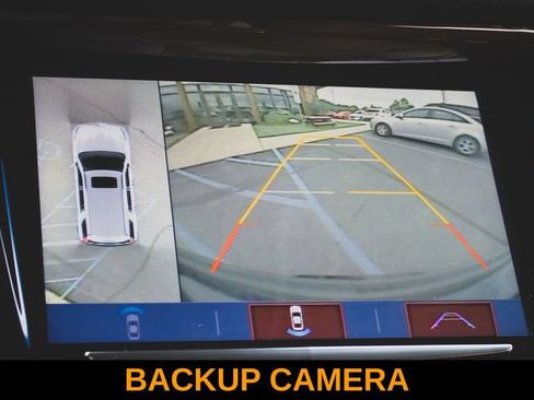 Used 2018 Cadillac Escalade Luxury AWD/4WD image 3
