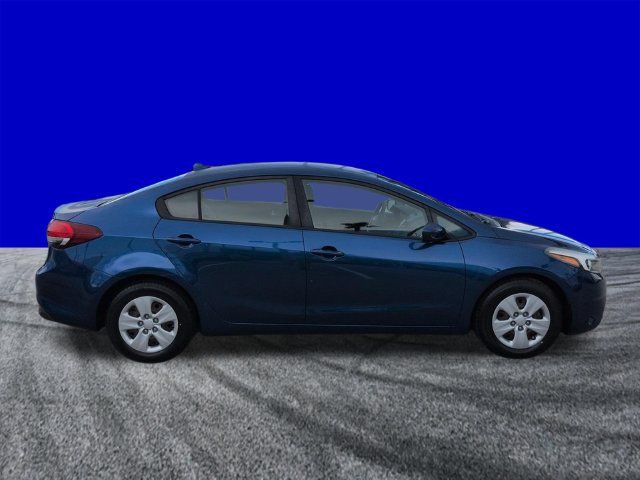 Used 2018 Kia Forte LX w/ LX Rear Camera Package FWD image 3