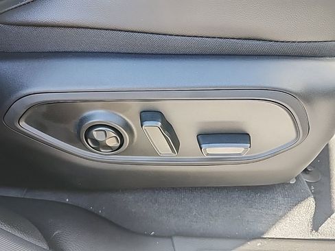 New 2025 Jeep Grand Cherokee L Limited w/ Trailer Tow Package image 12