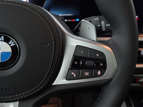 New 2026 BMW X5 xDrive40i w/ Executive Package image 18